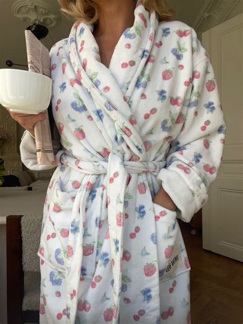 Robe Summer Berries - Summer Berries | Summer berries, Cute pajama sets ...