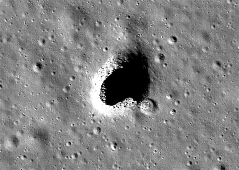 Could this newly discovered moon chasm be home to mankind’s first lunar ...