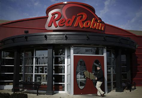 Major Hamburger Restaurant Chain Considering Closures of 70 Locations