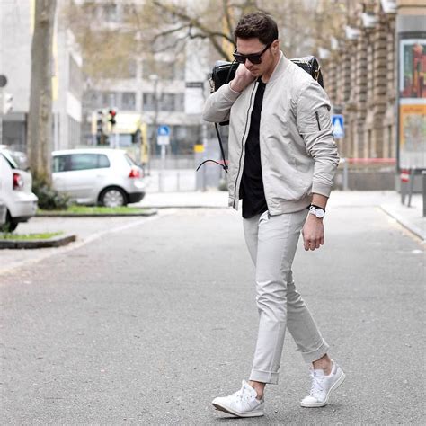 How To Wear White Sneakers. 10 Amazing Outfit Ideas | Sneakers outfit ...