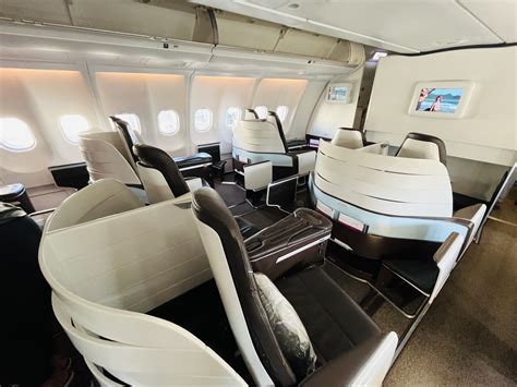 Review: Hawaiian Airlines HA3 First Class Airbus 330-200 Los Angeles to ...