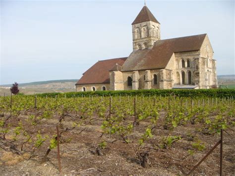 CHAMPAGNE DOMINIQUE GRELLET (Champagne-Ardenne/Cuis) - B&B Reviews ...