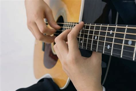 吉他自学教程（基础系列）第1课，认识吉他 - 吉他教学 - 吉他之家