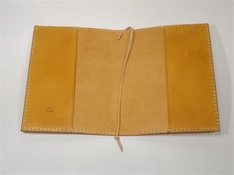 ヌメ革文庫本カバー | 手作り革工房 Leaf