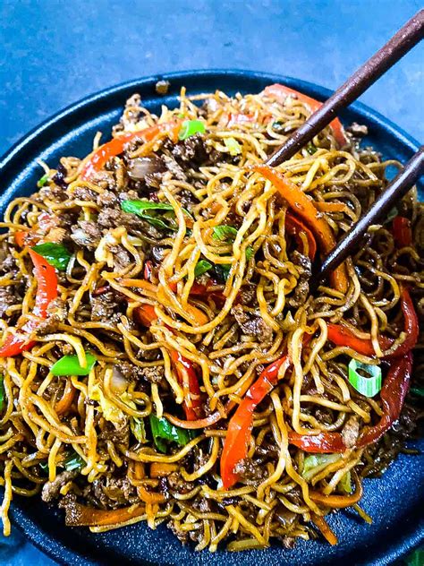 Chicken Ramen Stir Fry - Caramel and Spice