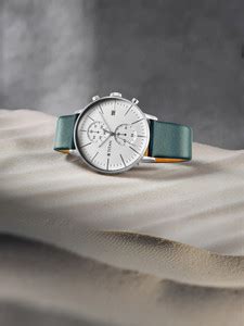 Titan LIGHT LEATHERS V Analog Watch - For Men - Buy Titan LIGHT ...