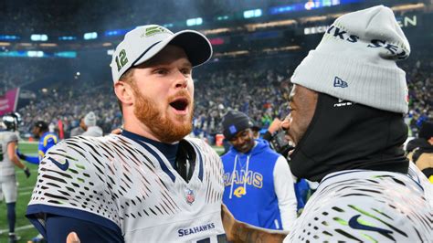 NFL Week 18 playoff clinching scenarios: Top seeds up for grabs