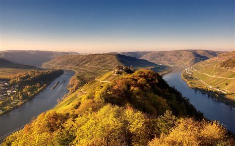 Nature River 的图像结果