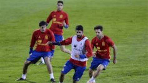 España-Inglaterra Diego Costa y Alcácer, ataque de España frente a ...