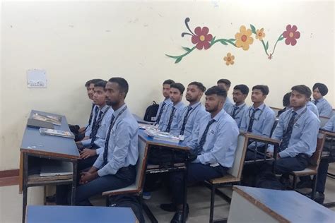 Swami Vivekanand Polytechnic College Chandigarh Campus: Photos, Virtual ...
