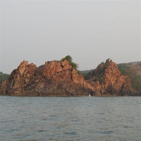 GOLDEN ROCK (2025) All You Need to Know BEFORE You Go (with Photos ...