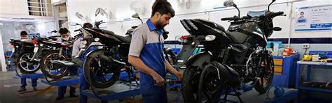 Bajaj Auto Q2 FY25 Results Preview: Net profit likely to grow by one ...