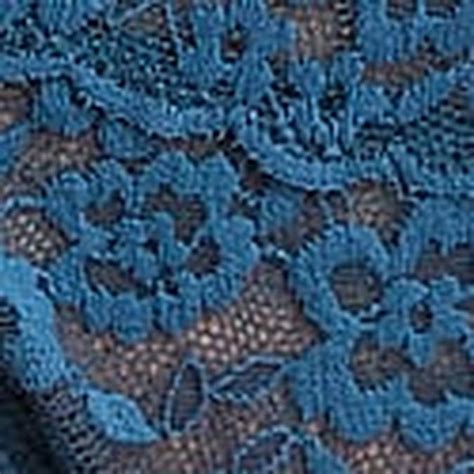 Thongs: Buy Thongs For Women Online at Best Price | Victoria's Secret India