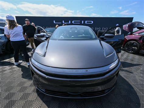 Lucid Stock Outpaces Rivian, Tesla On Fresh 'Buy' Rating — But Retail's ...