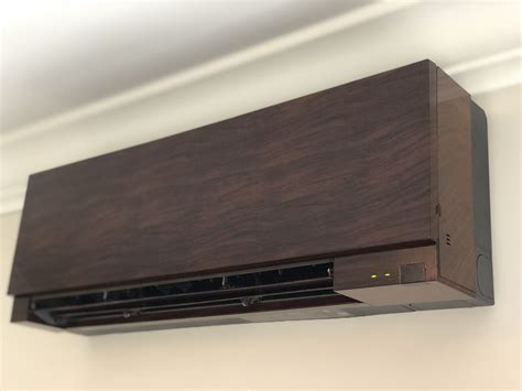 Walnut Wood Grain graphics applied to a Mitsubishi MSZ-EF09NAB black ...