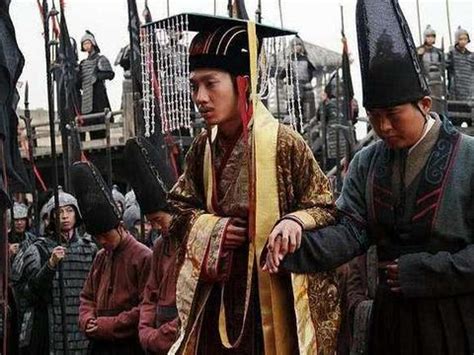 臣子喜欢什么礼物最新素材