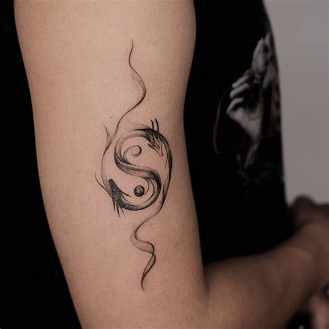 27 Dragon Tattoos For Women