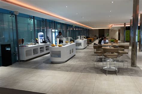 Sala VIP Joan Olivert at Valencia Airport | Amex IN