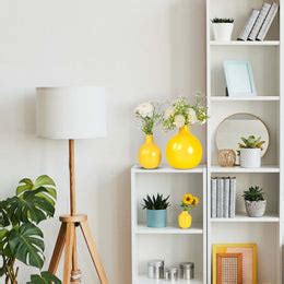 Metal Flower Vase set of 3 | Yellow