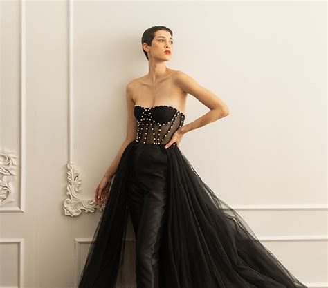 Gauri & Nainika | Official Website – Gauri and Nainika