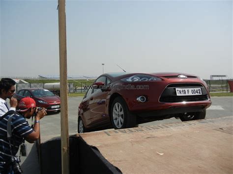 Ford Fiesta Automatic 2012 On Formula 1 BIC Track Drive Review ...