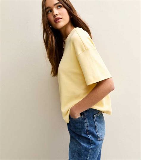 Premium Light Yellow Heavyweight Cotton Boxy T-Shirt | New Look