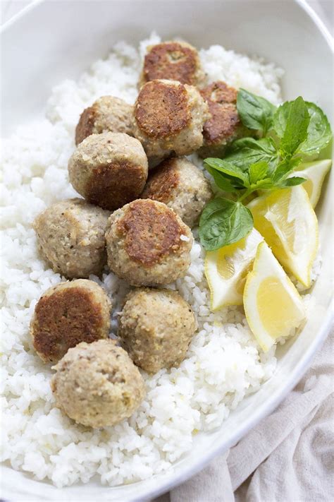 Greek Turkey Meatballs with Mint Feta Sauce • Freutcake