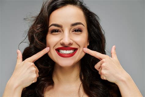 Cosmetic Tooth Bonding in Northville – Fast Smile Fixes