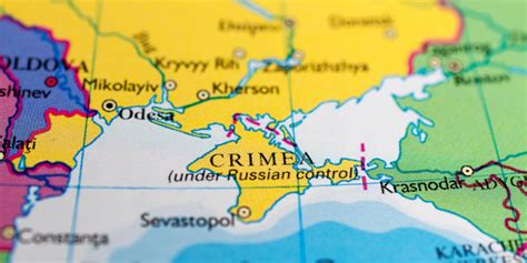 Analytiker advarer: Imens NATO er distraheret, kan Putin være i gang ...