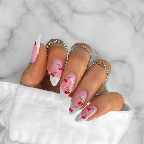 33 Cool French Tip Coffin Nails That Will Turn Heads - Nail Designs Daily