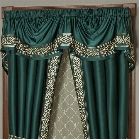 Balmoral Emerald Green Embroidered Grande Bedspread Set Luxury Bedding