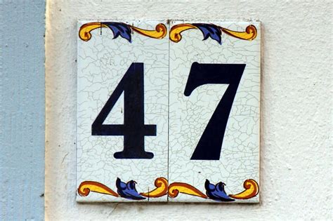 ANGEL NUMBER 47 (Meanings & Symbolism) - ANGEL NUMBERS