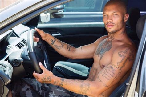 Jeremy Meeks landed modelling contracts through his mugshot from prison ...