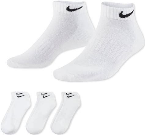 Nike Winflo 11 Men's Road Running Shoes. Nike IN