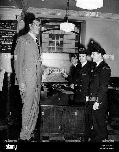 Englishman s hi-res stock photography and images - Alamy