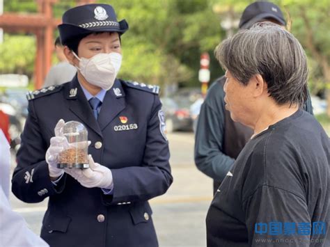 向欠薪说NO！三亚海岸警察为38名务工人员讨薪62万元_腾讯新闻
