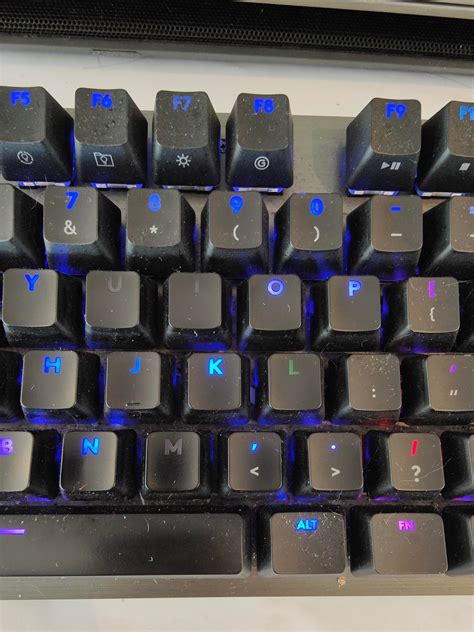 Logitech G512 Keyboard Color Change 的图像结果