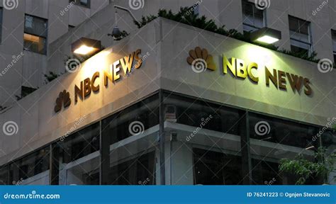 NBC新闻的世界总部 编辑类库存照片. 图片 包括有 曼哈顿, 新建, 社论, 广场, 复杂, 花岗岩, 溜冰场 - 76241223