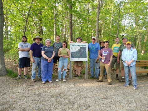 Missouri Conservation Corps – Community • Climate • Service