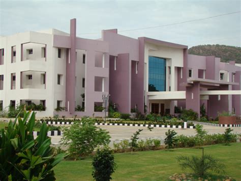 Nimra College of Pharmacy, Krishna, Andhra Pradesh : Fees Structure and ...