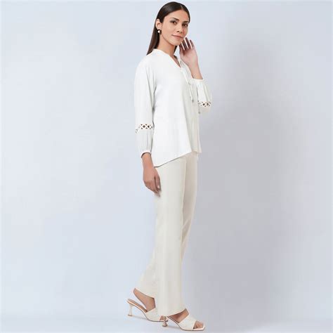 White Blouson Top – First Resort by Ramola Bachchan