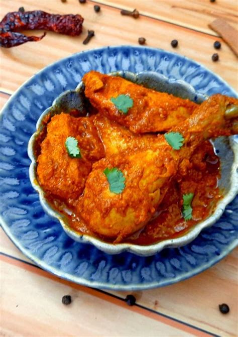 Spicy Chicken Vindaloo Recipe by Madhu Bindra - Cookpad