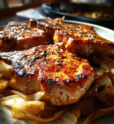 Boneless Pork Chop Recipes: 7 Irresistible Slow Cooker Tips - Wilingga ...