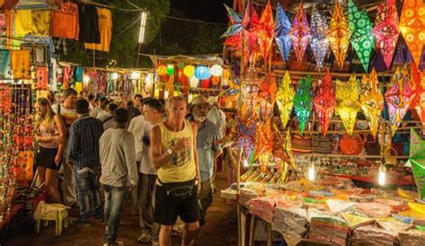 This Extensive Guide on Goa’s 6 Flea Markets Is All You Need For Your ...