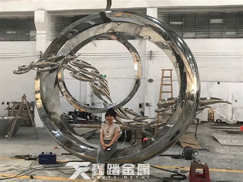 不锈钢圆环雕塑抽象不锈钢圆环造型雕塑厂家理论与实践_w13927702320-站酷ZCOOL