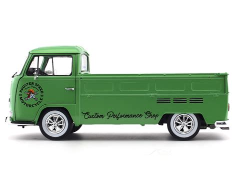 1968 Volkswagen T2 Pick-Up Custom 1:18 Solido diecast Scale Model ...