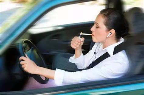 开车抽烟扣分吗-开车抽烟扣分吗,开车,抽烟,扣分,吗 - 早旭阅读