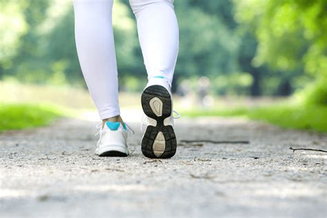 Why Do New Running Shoes Make My Feet Hurt? (Potential Issues & Fixes)