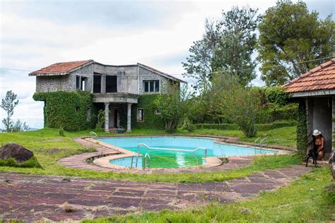 Club india Resort Poombarai