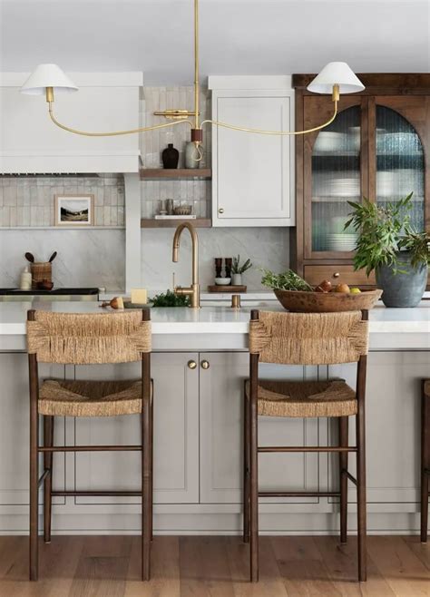 12 Kitchens That Look Straight Out of a Nancy Meyers Movie - The Everygirl